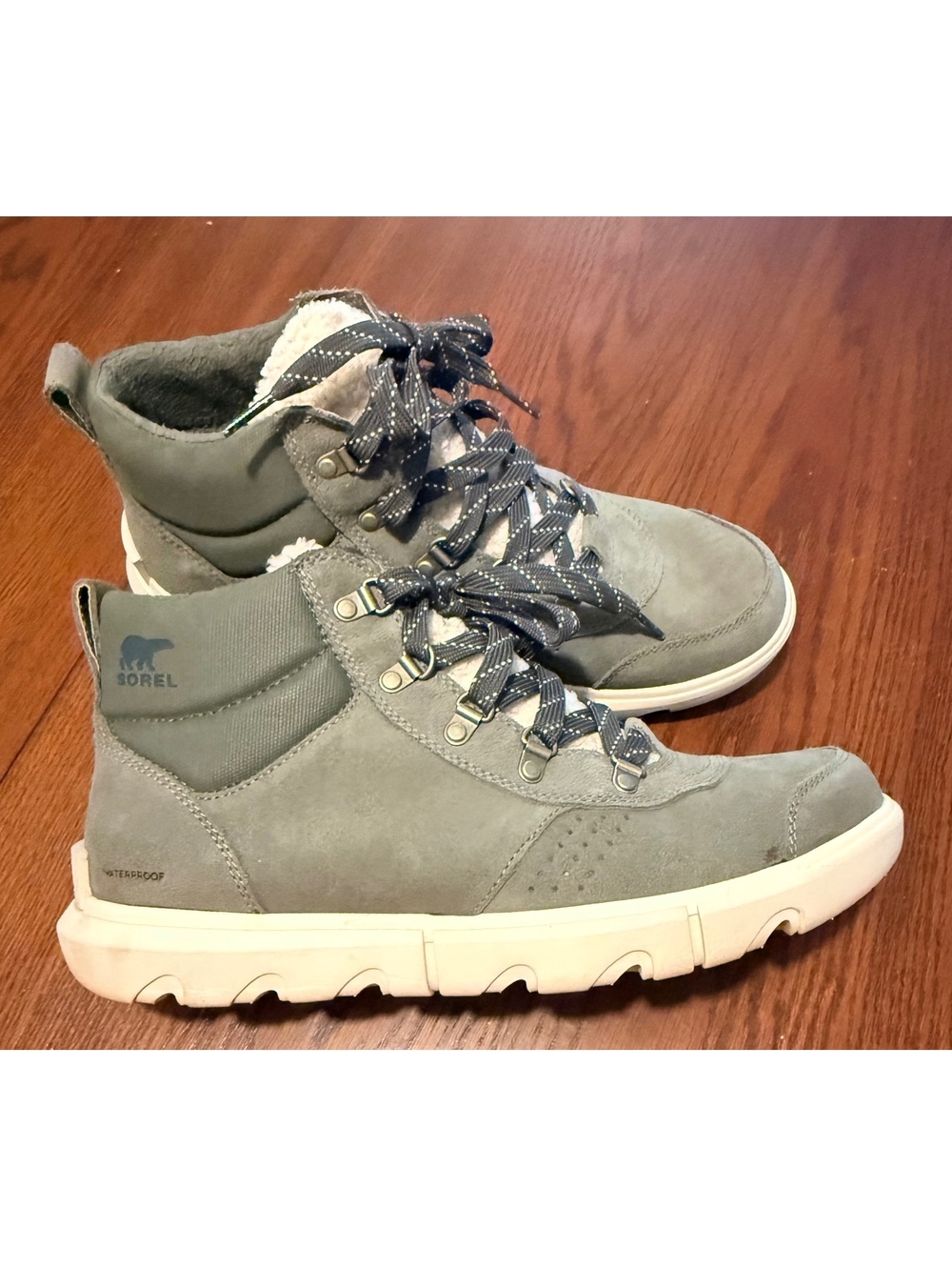 Women’s Sorel Explorer Next Hiker Hiking Faux Fur Waterproof Boots Green Sz 11